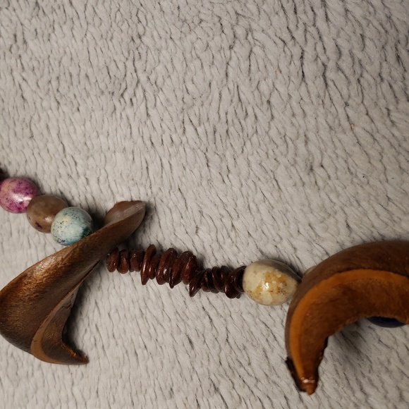 Handmade Wood stone and shell African motif necklace. - Picture 6 of 7